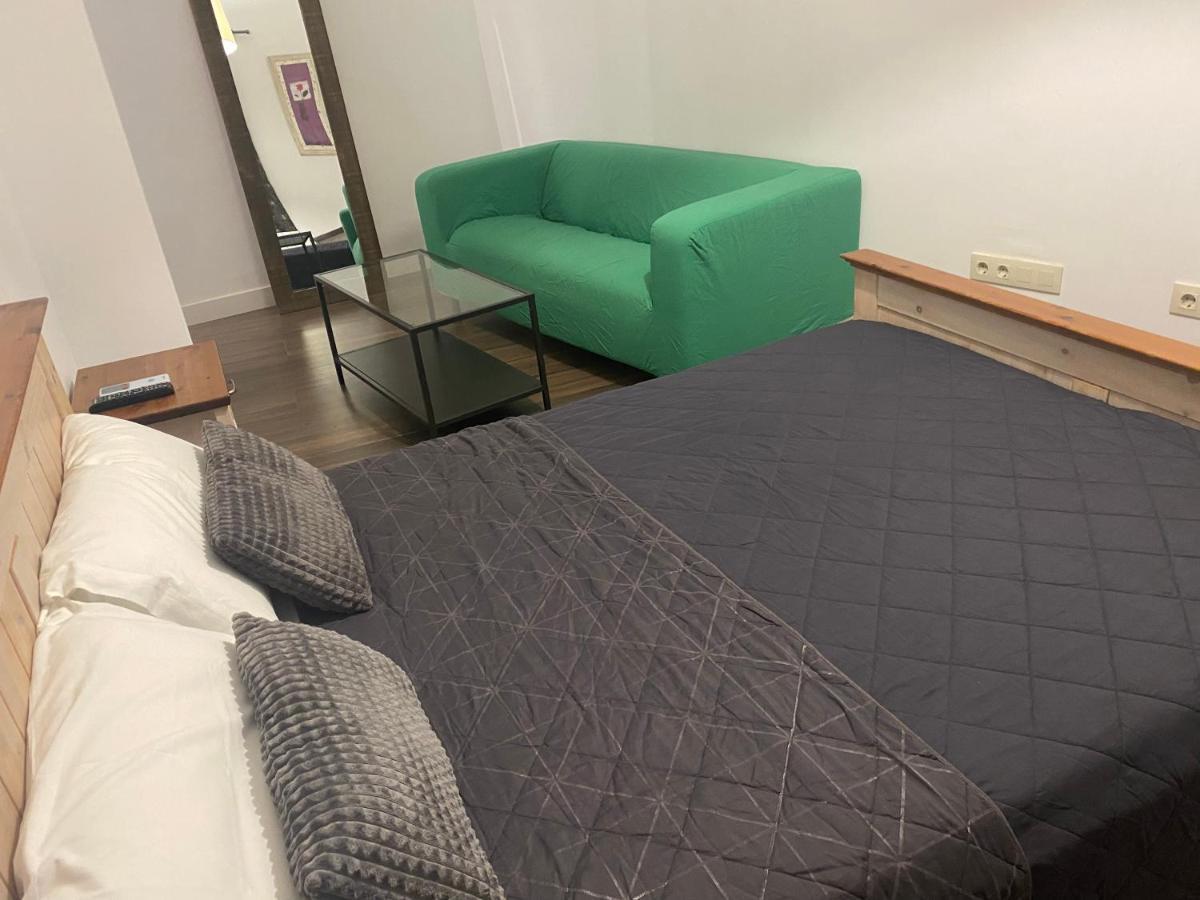 Apartamentos Del Casco Толедо Экстерьер фото